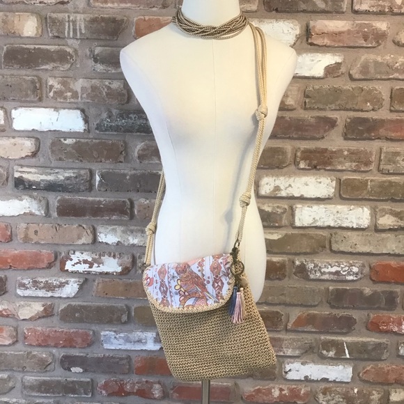 SAKROOTS Women's Tan Sayulita Crochet Flap Crossbody Bag - Picture 10 of 10